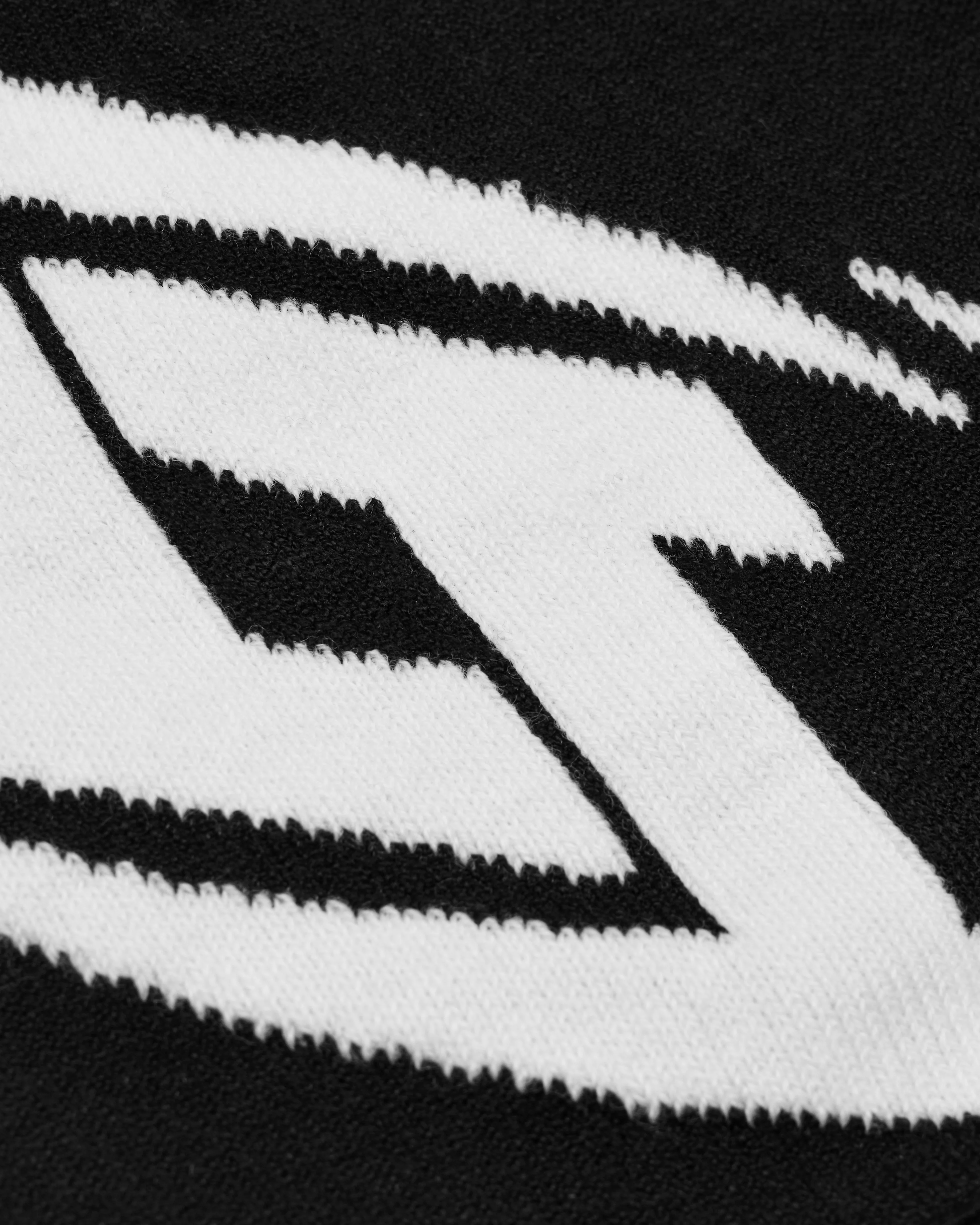 Hyperdrive Beanie - Black - Image 4